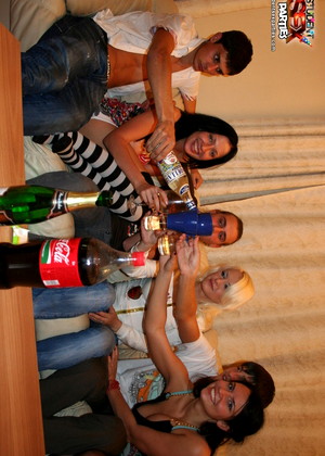 Drunk Orgy Bottle - Studentsexparties Studentsexparties Model Haired Drunk Orgy Neha Cumshots  PornPics VIP Gallery